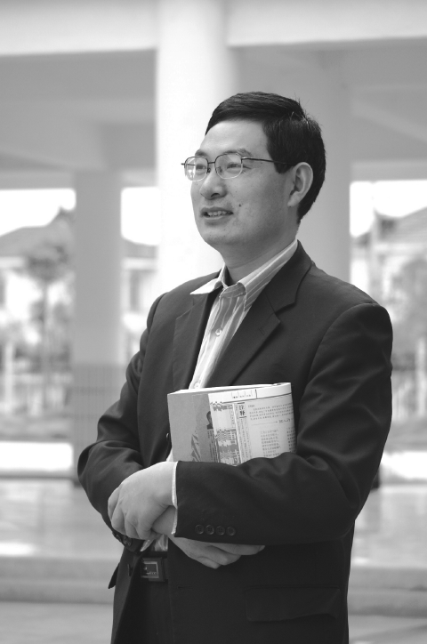 朱秀玲:满腔热忱育栋梁 江苏省今日教育集团 教育周刊电子报纸